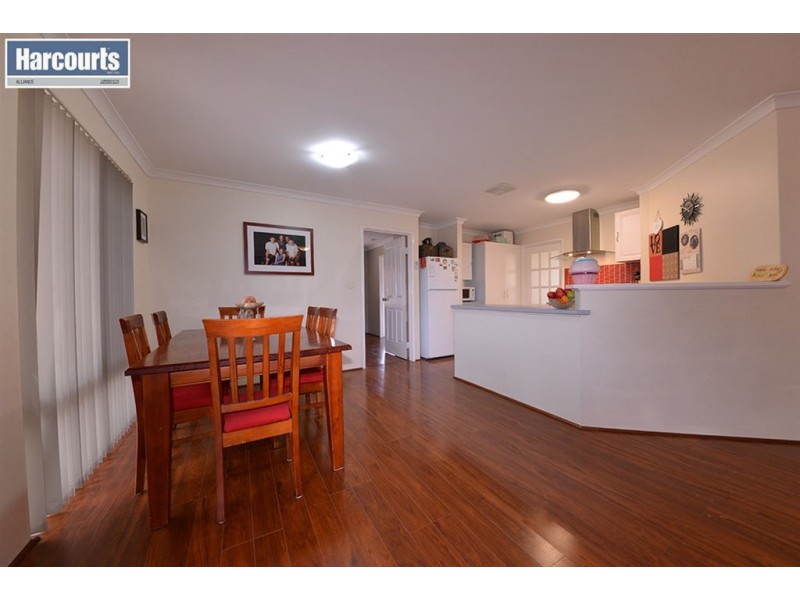 15 Lithgow Drive, Clarkson WA 6030