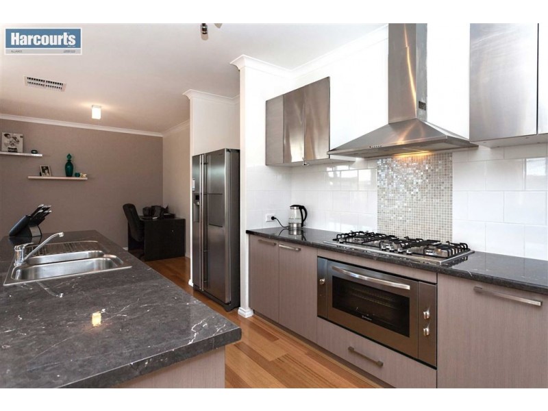 12 Helmsley Parkway, Alkimos WA 6038