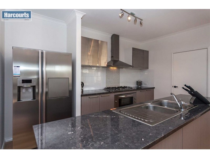 12 Helmsley Parkway, Alkimos WA 6038