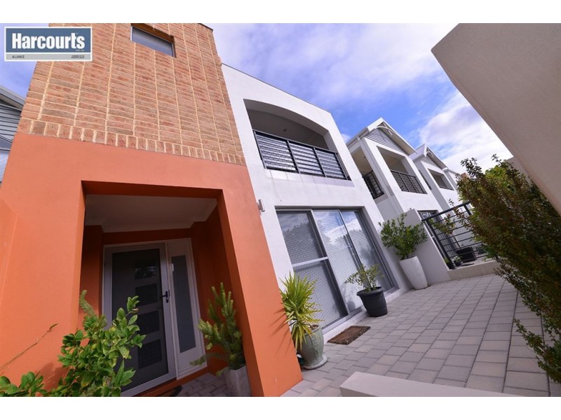 29 Gaudi Way, Clarkson WA 6030