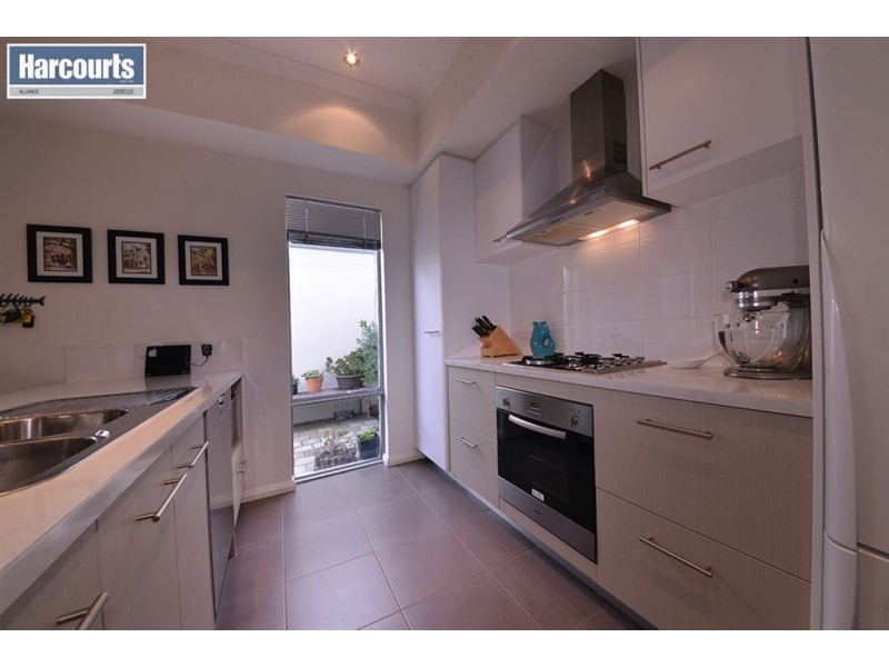 29 Gaudi Way, Clarkson WA 6030