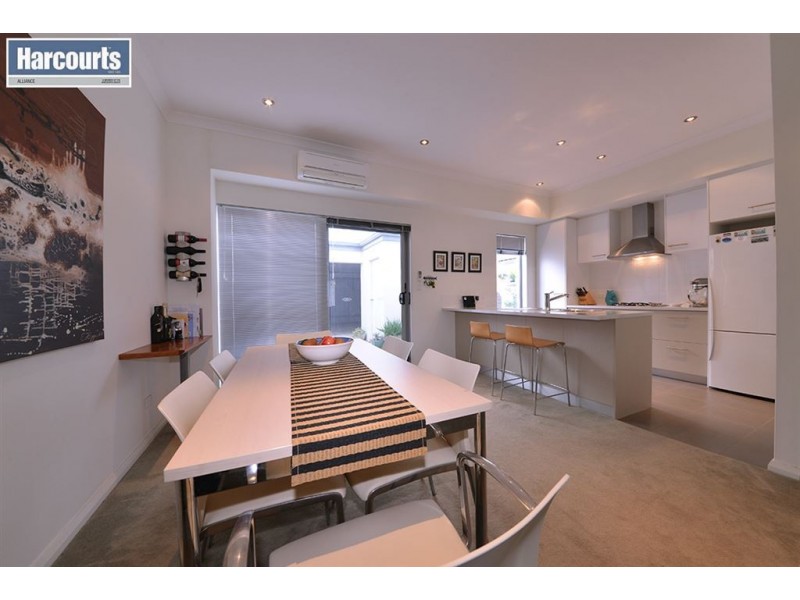 29 Gaudi Way, Clarkson WA 6030