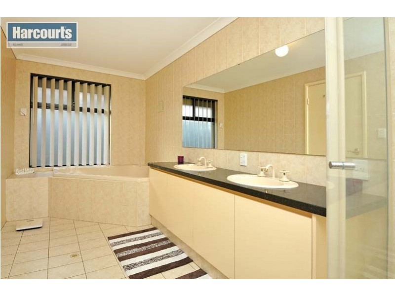 18 Kirkimbie Street, Carramar WA 6031