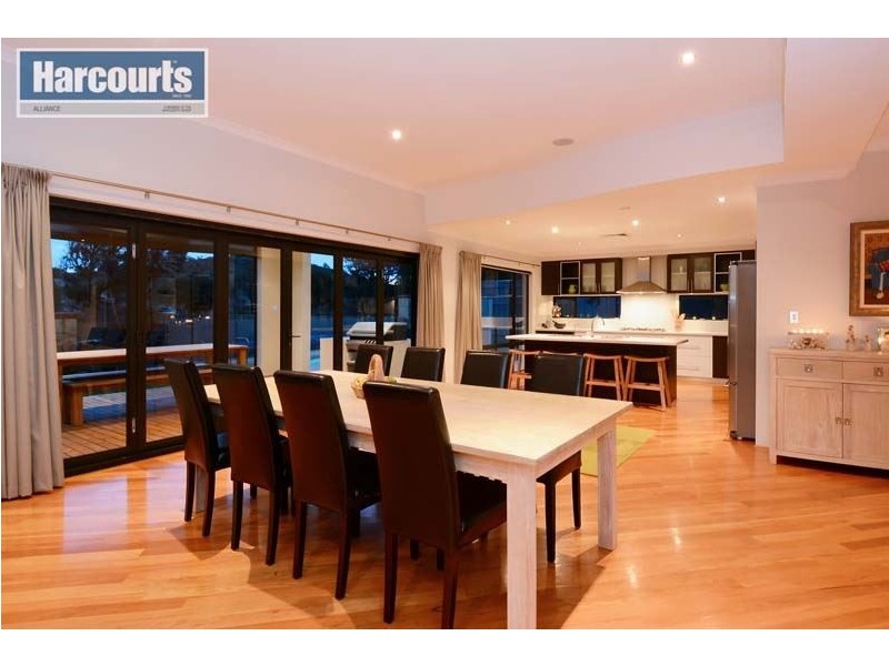 18 Catalina Place, Quinns Rocks WA 6030