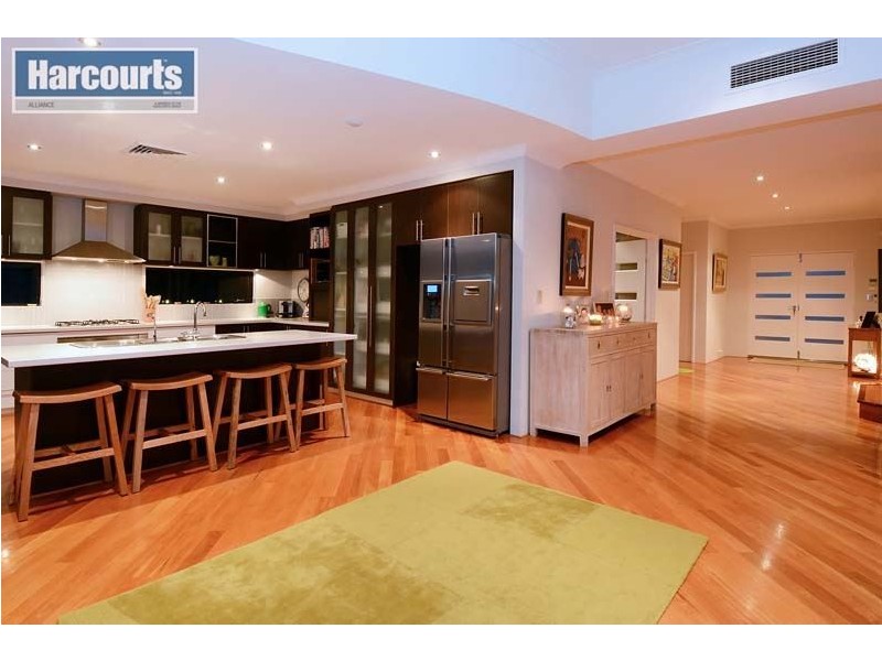 18 Catalina Place, Quinns Rocks WA 6030