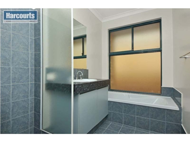 15 White Tern Elbow, Quinns Rocks WA 6030