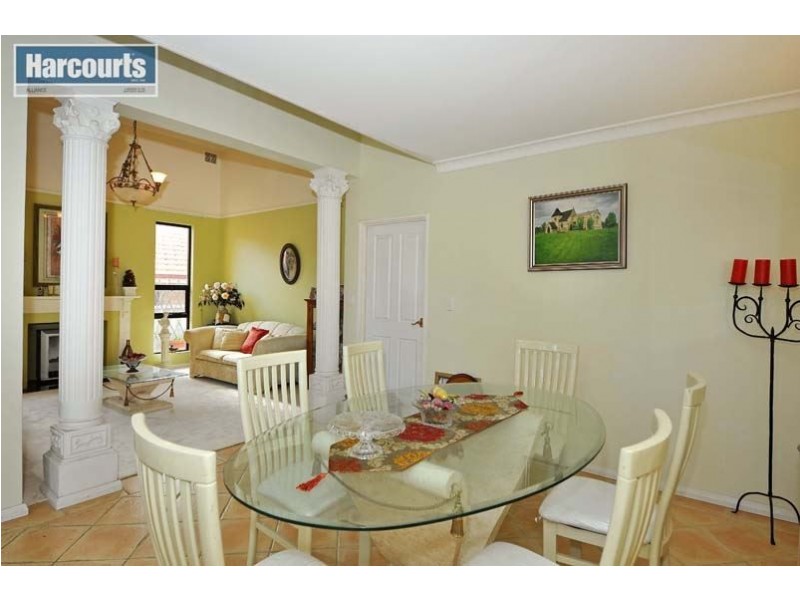 6 Tucana Pass, Ocean Reef WA 6027