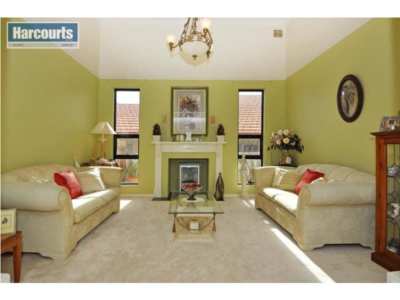 6 Tucana Pass, Ocean Reef WA 6027