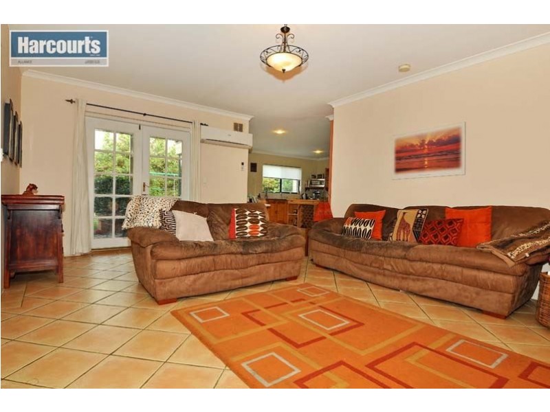 6 Tucana Pass, Ocean Reef WA 6027