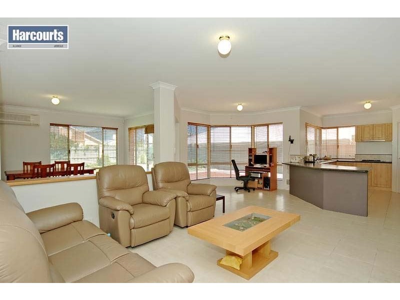 56 Dartmouth Circle, Quinns Rocks WA 6030