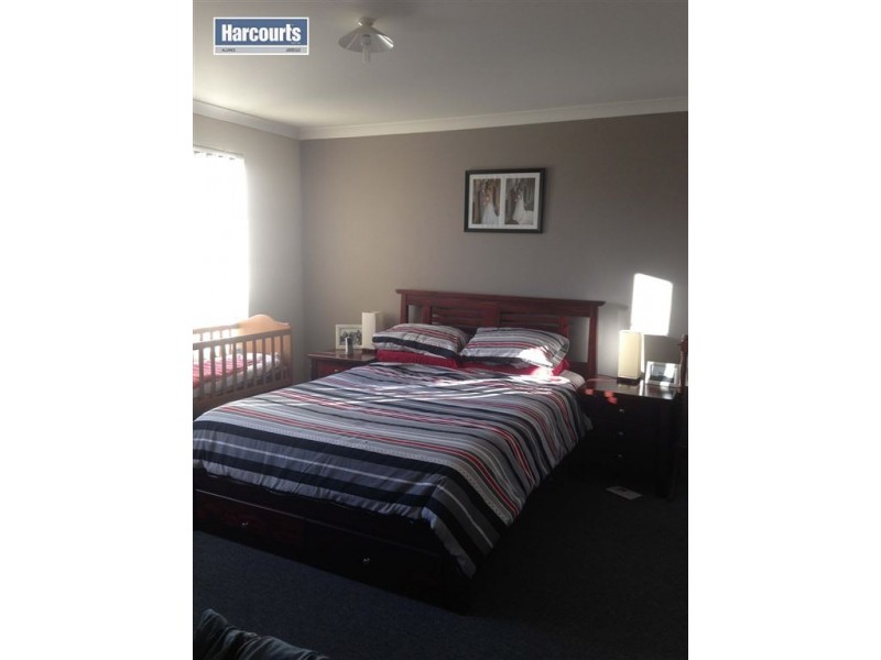 24 La Mirada Avenue, Clarkson WA 6030