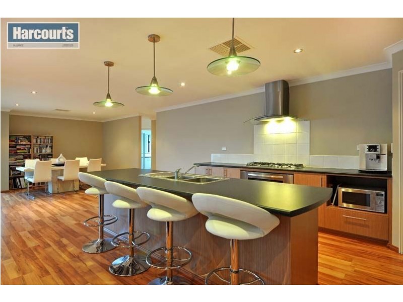 9 Gangway Turn, Alkimos WA 6038