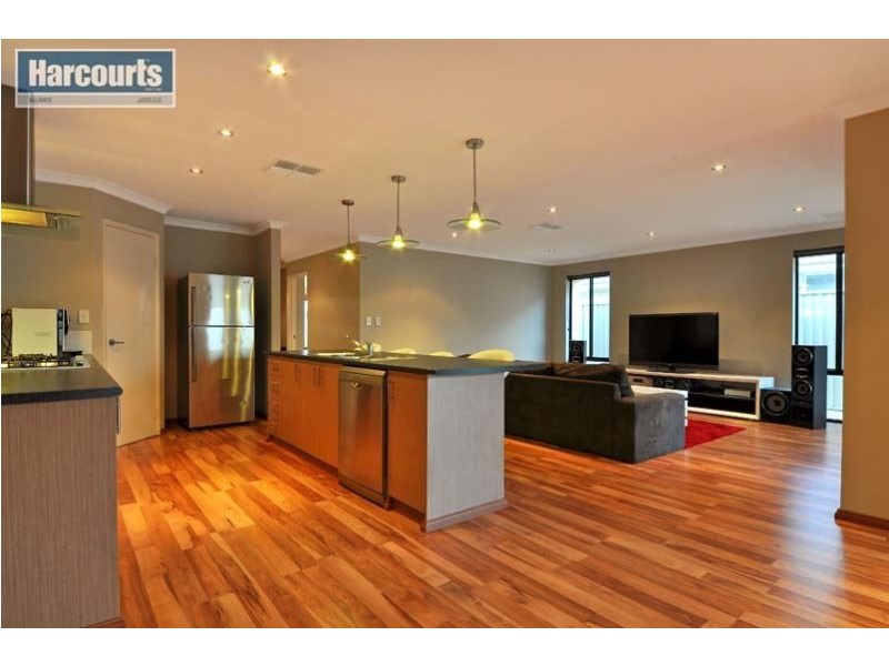 9 Gangway Turn, Alkimos WA 6038