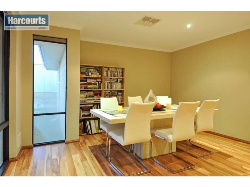 9 Gangway Turn, Alkimos WA 6038