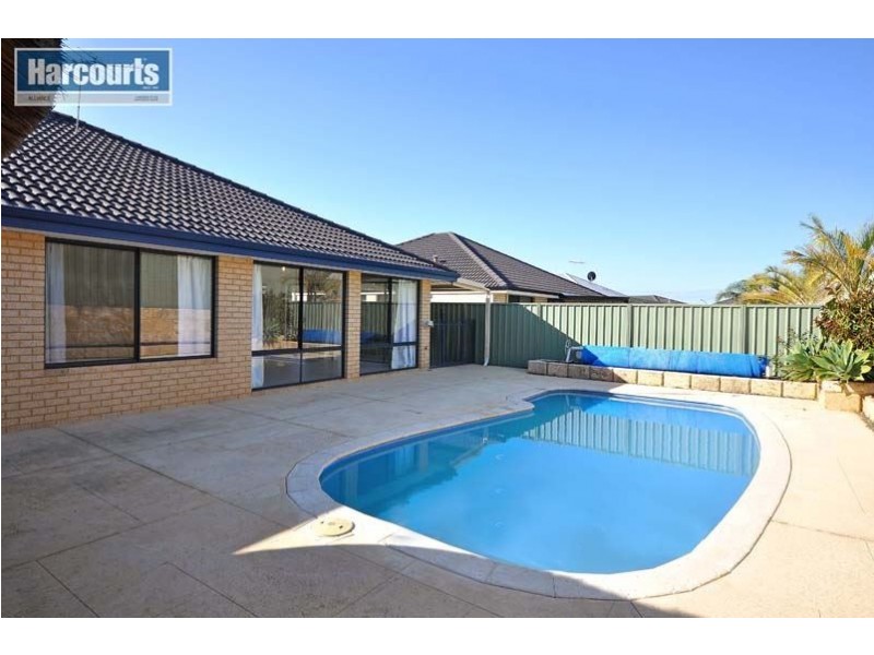 12 Tomago Way, Merriwa WA 6030