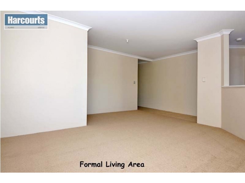 12 Tomago Way, Merriwa WA 6030