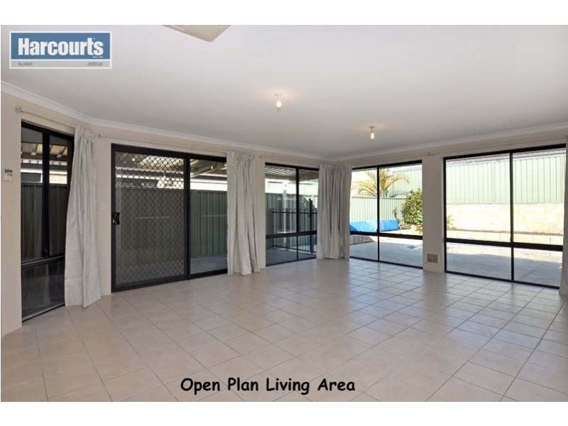 12 Tomago Way, Merriwa WA 6030