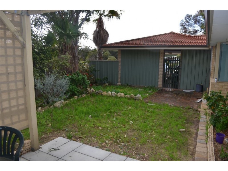 15 Castleroy Place, Connolly WA 6027