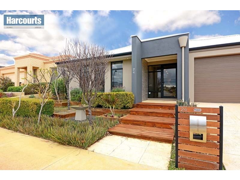 24 Riverlinks Drive, Clarkson WA 6030