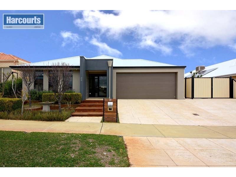 24 Riverlinks Drive, Clarkson WA 6030