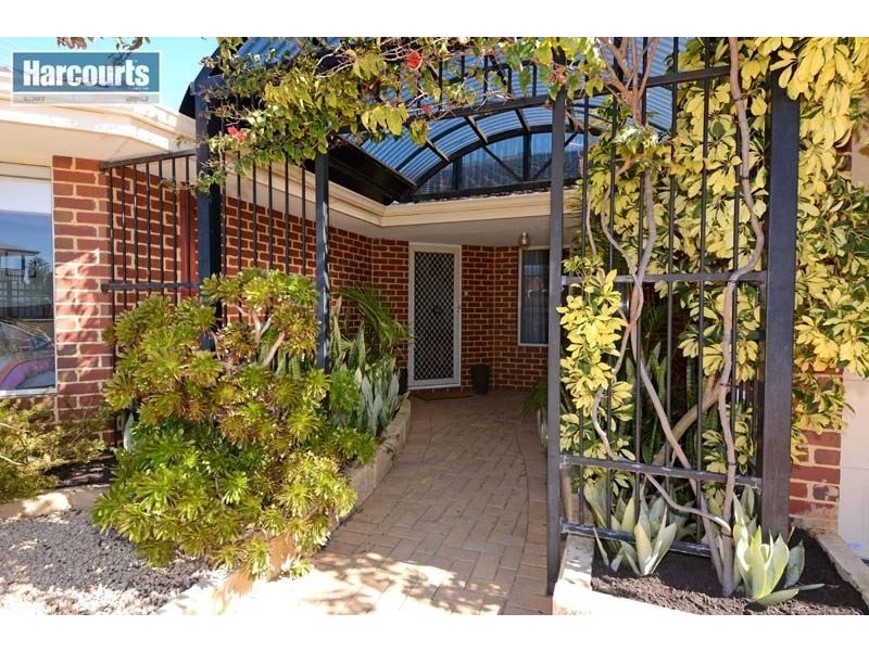 1 Greygum Crescent, Quinns Rocks WA 6030