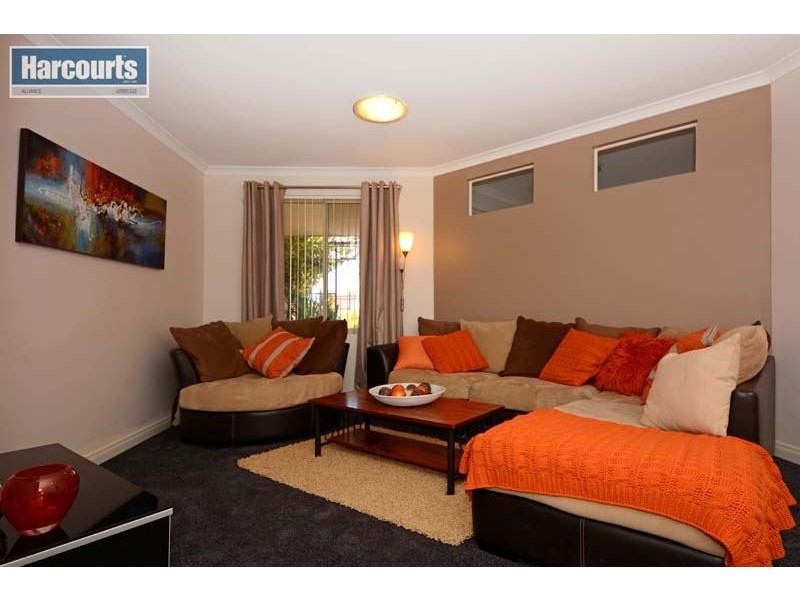 1 Greygum Crescent, Quinns Rocks WA 6030