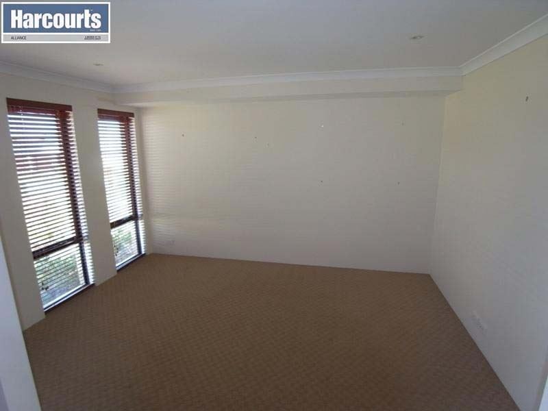 33 Caldwell Turn, Clarkson WA 6030