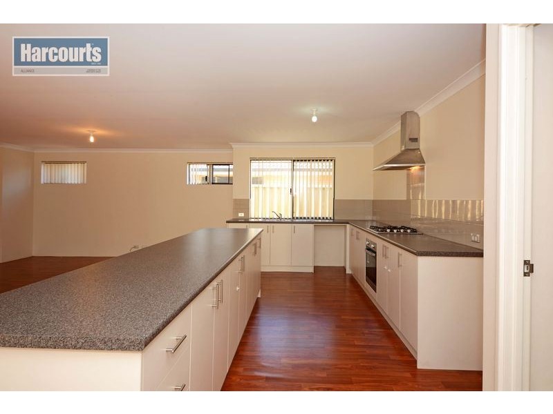 44 Eastwall Parkway, Butler WA 6036