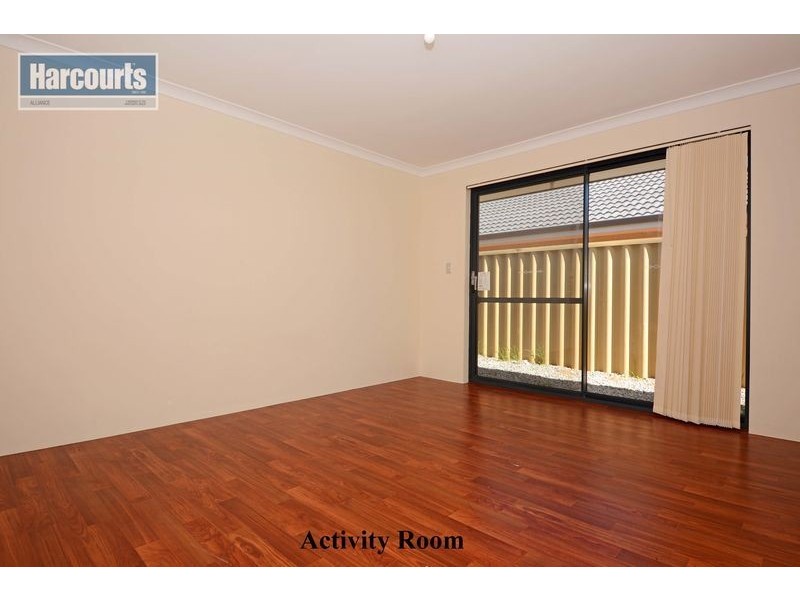 44 Eastwall Parkway, Butler WA 6036