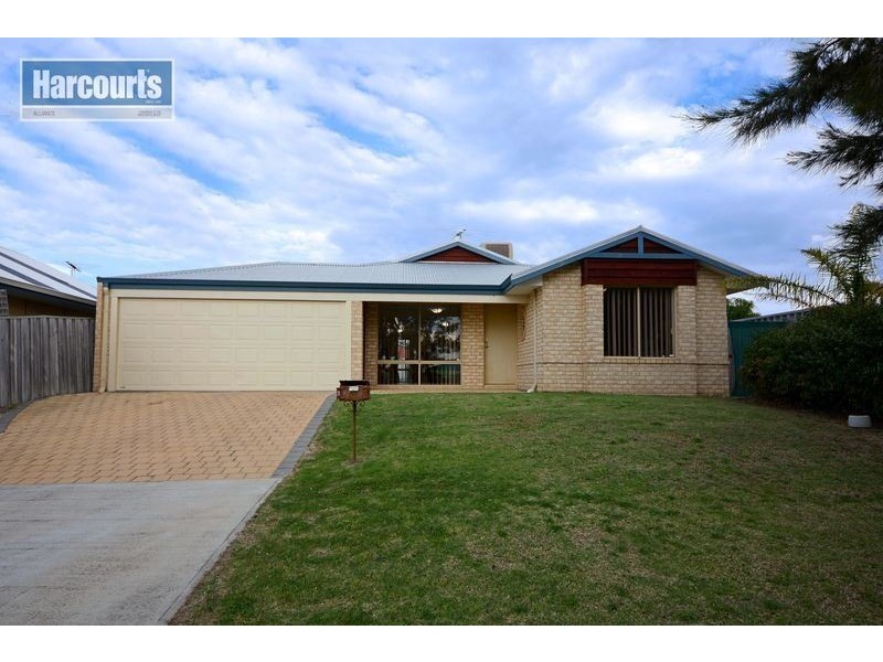 11 Duncombe Grove, Quinns Rocks WA 6030
