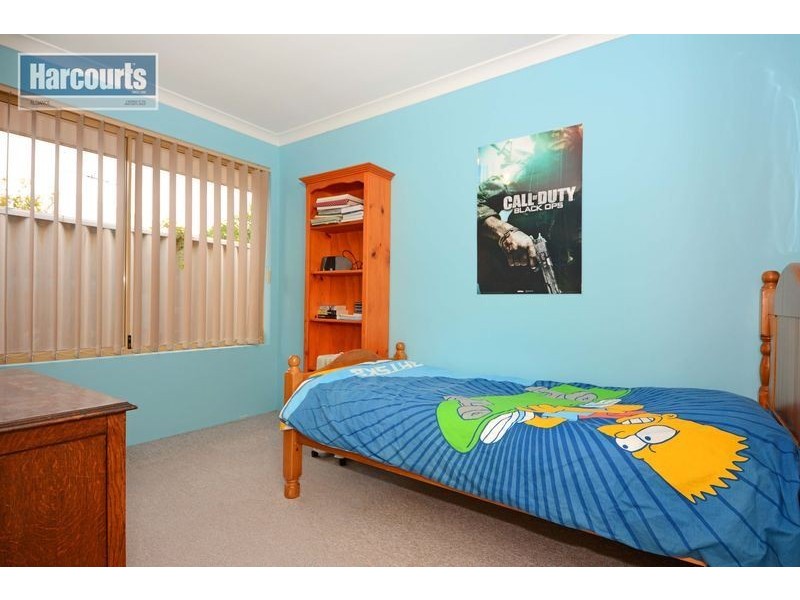 11 Duncombe Grove, Quinns Rocks WA 6030