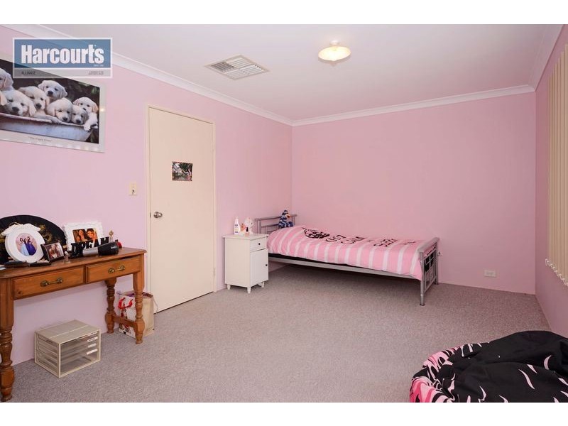 11 Duncombe Grove, Quinns Rocks WA 6030