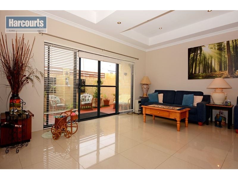 20 Melbourne Loop, Clarkson WA 6030