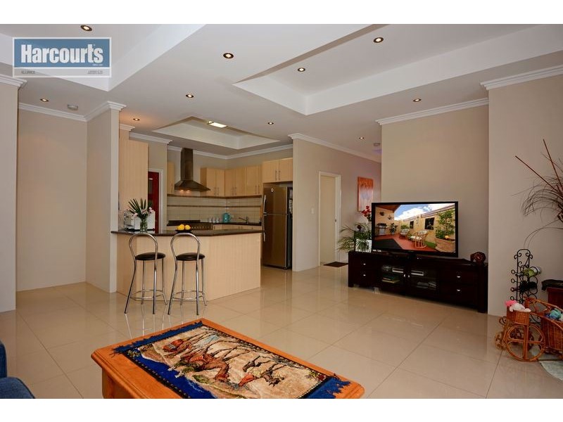 20 Melbourne Loop, Clarkson WA 6030