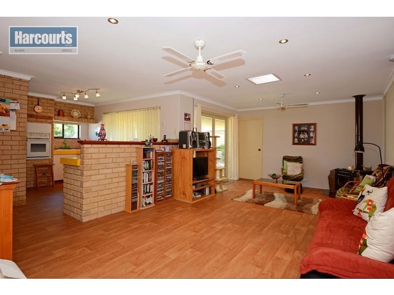 9 Piper Street, Quinns Rocks WA 6030