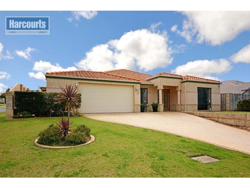 17 Avondale Court, Mindarie WA 6030