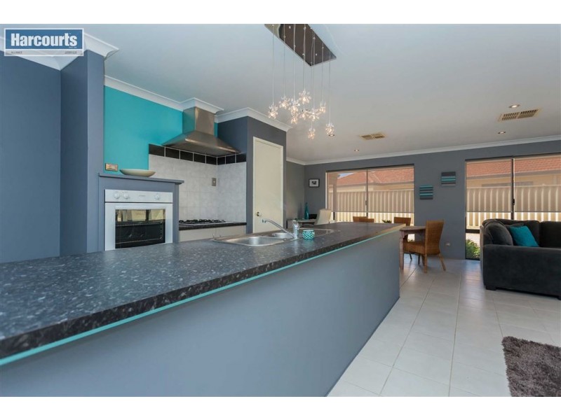 55 Ridgewood Boulevard, Ridgewood WA 6030