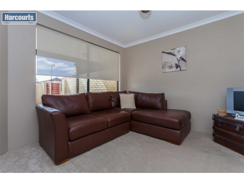 55 Ridgewood Boulevard, Ridgewood WA 6030