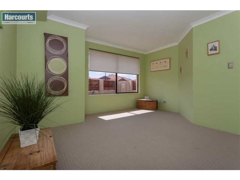 55 Ridgewood Boulevard, Ridgewood WA 6030