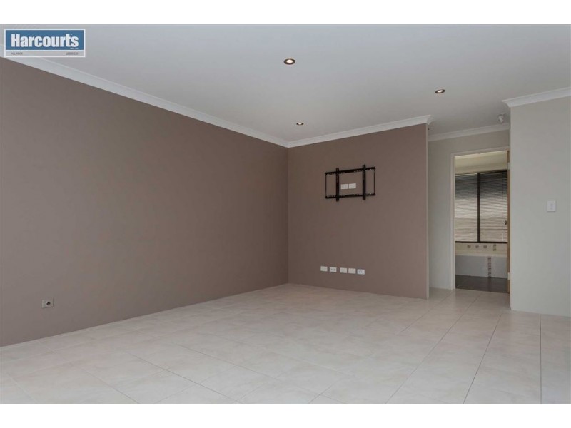 1 Garrett Way, Clarkson WA 6030