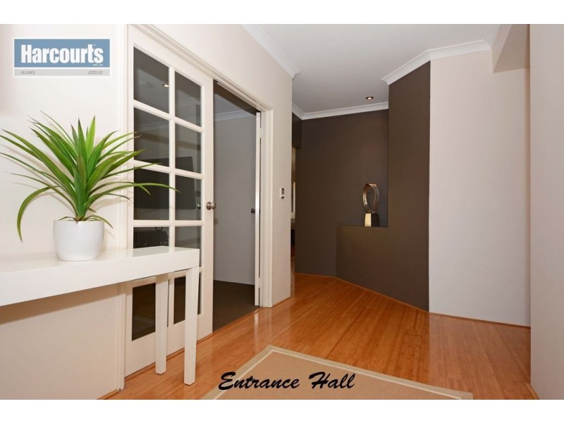 10 Dulles Way, Clarkson WA 6030