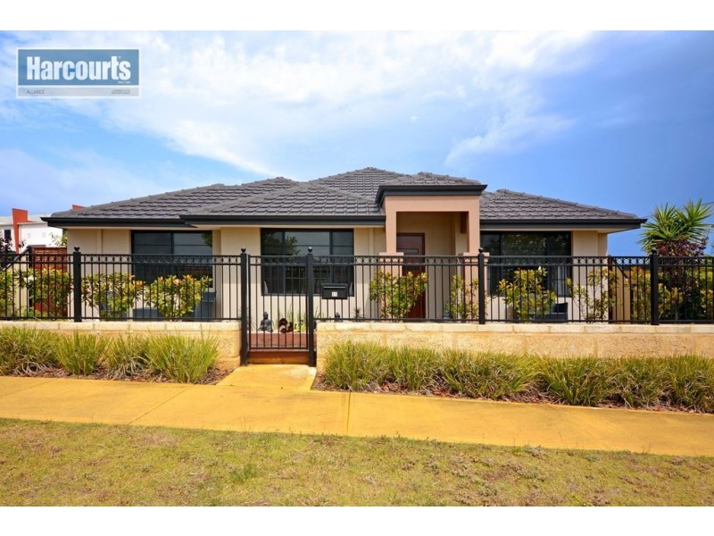 11 Kirra Lane, Clarkson WA 6030
