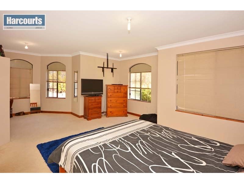 9 Dartmouth Circle, Quinns Rocks WA 6030