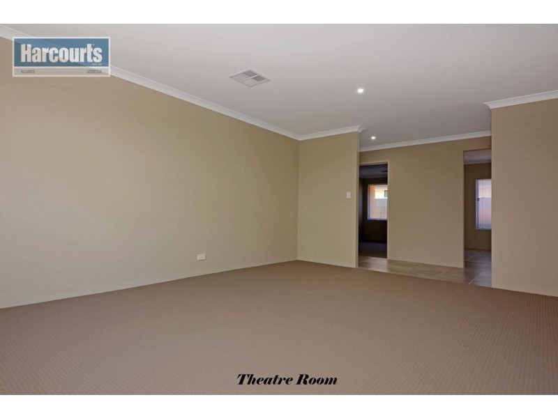 18 Kendari Road, Clarkson WA 6030