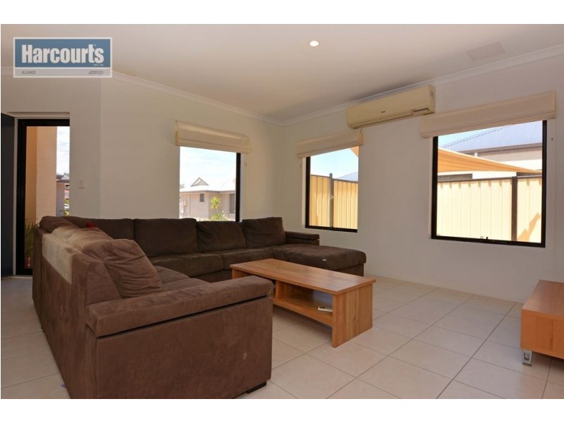 47 Oakpark Green, Clarkson WA 6030