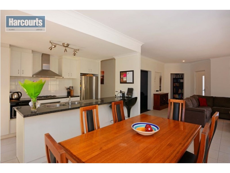 47 Oakpark Green, Clarkson WA 6030