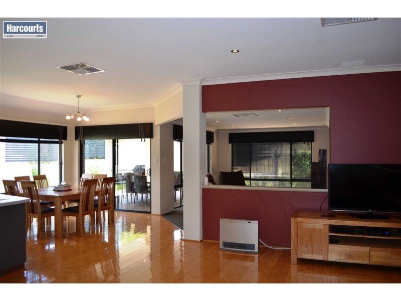 28 Amery Road, Hocking WA 6065