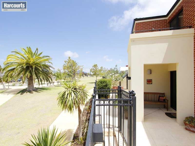 1 Kirra Lane, Clarkson WA 6030