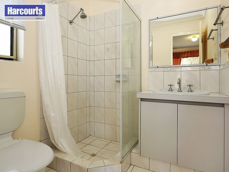 14 Howe Elbow, Quinns Rocks WA 6030