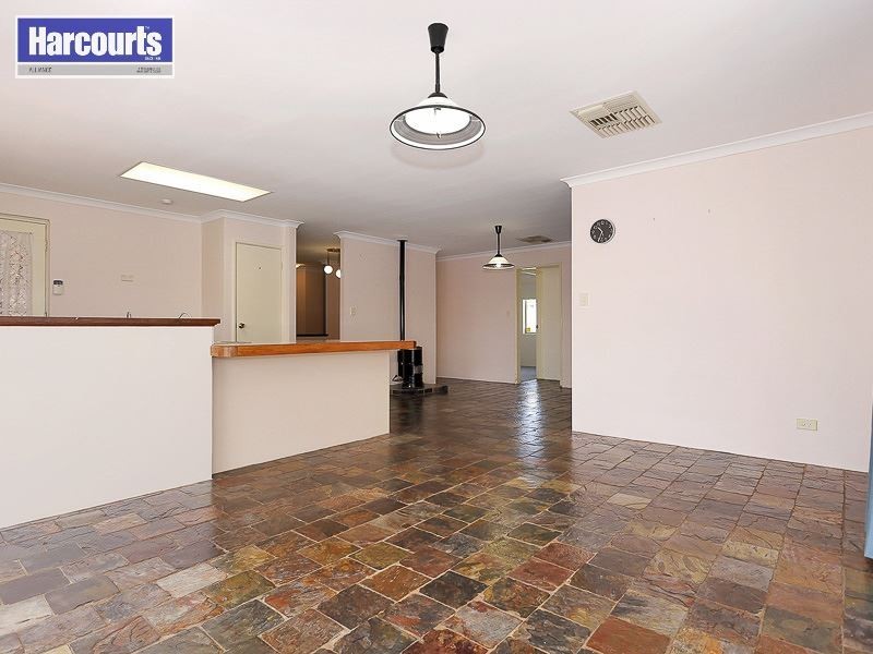 14 Howe Elbow, Quinns Rocks WA 6030